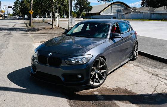 BMW 120i 2.0 16V SPORT ACTIVEFLEX 4P AUTOMÁTICO